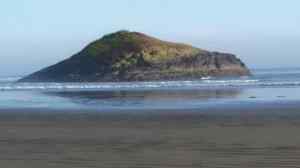 KC tried to climb this at low tide