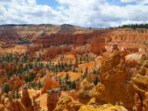 A closer view of the Bryce Canyon Amphitheater