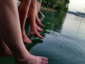 Relaxing with new friends after a day in the water